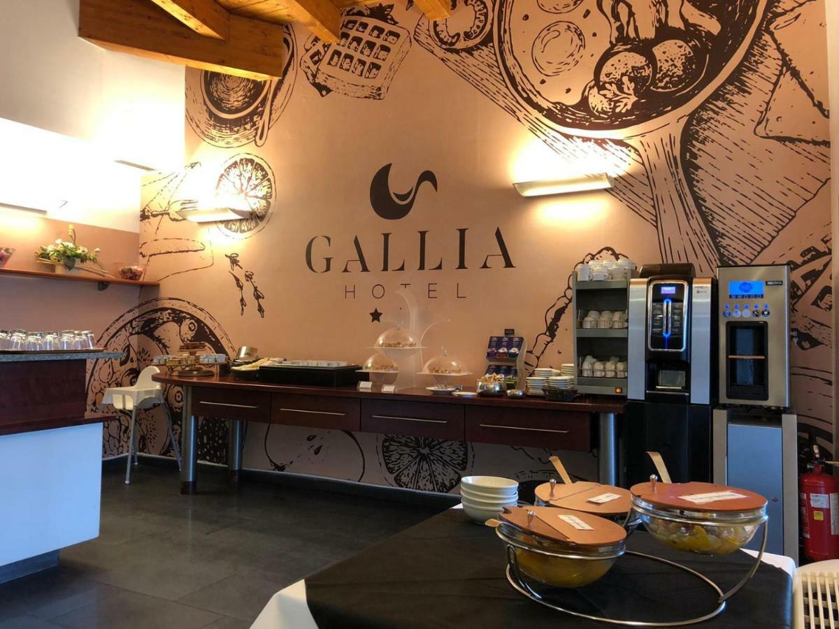 Hotel Gallia 3*